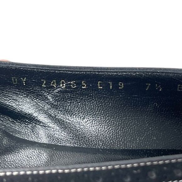 Salvatore Ferragamo Womens Spectator Ballet Flats Shoes Black Wingtip Bow 7.5 B - Picture 10 of 12